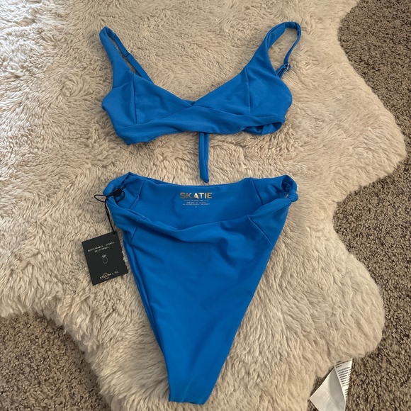 Skatie bikini - Picture 1 of 3